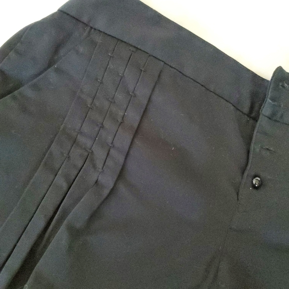 Short - Picture 7 of 12